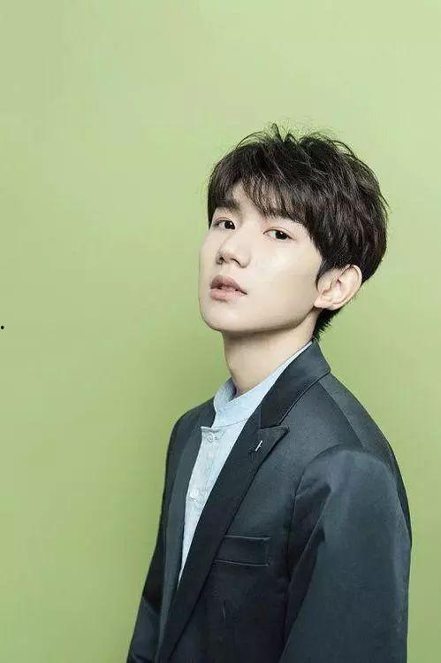 王源抖音博主爆料视频,独家爆料背后的故事